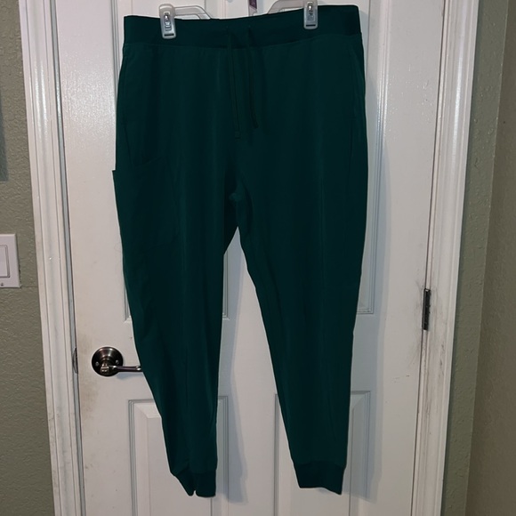 XXL scrubs - Picture 2 of 3